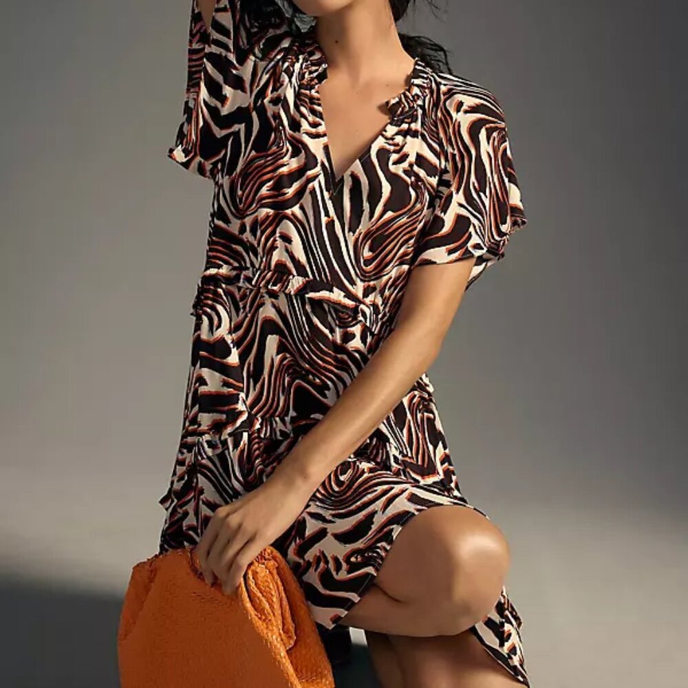 Anthropologie tiered Robin Mini dress Size M worn once Perfect Condition
